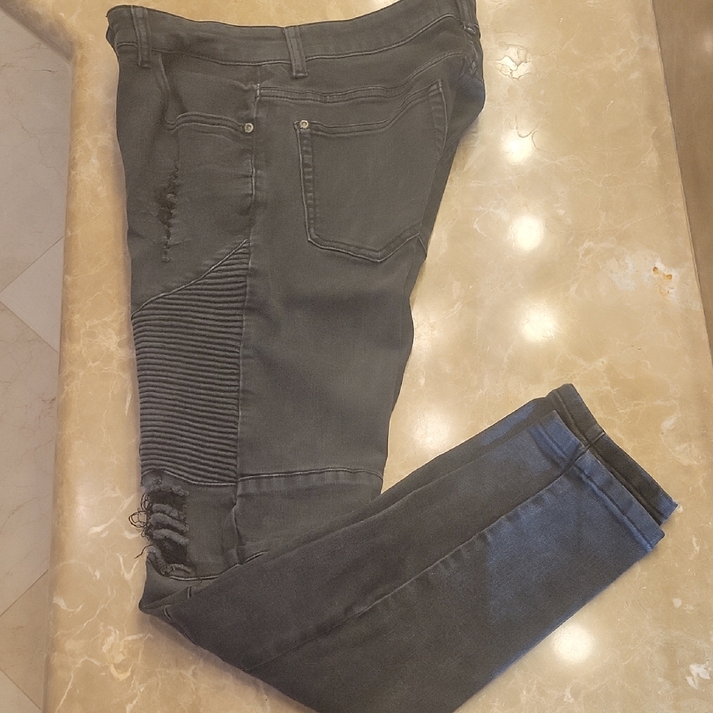 ZLZ Moto-styke Distressed Soft Black Hands w/ Logo Patch, Sz 30